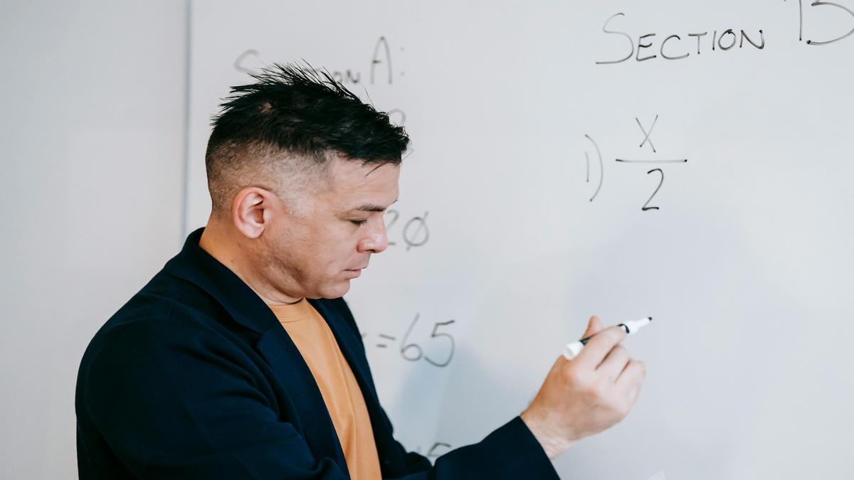 Vantagens do Curso de Matemática Básica Online para Concursos