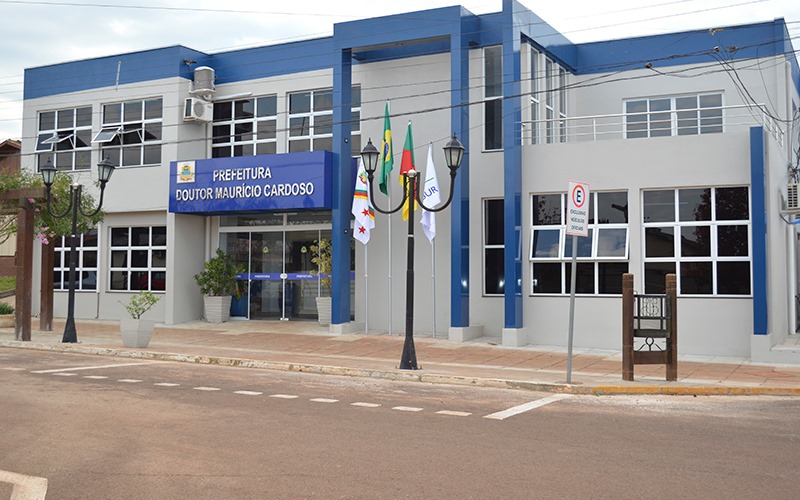Doutor mauricio cardoso.jpg