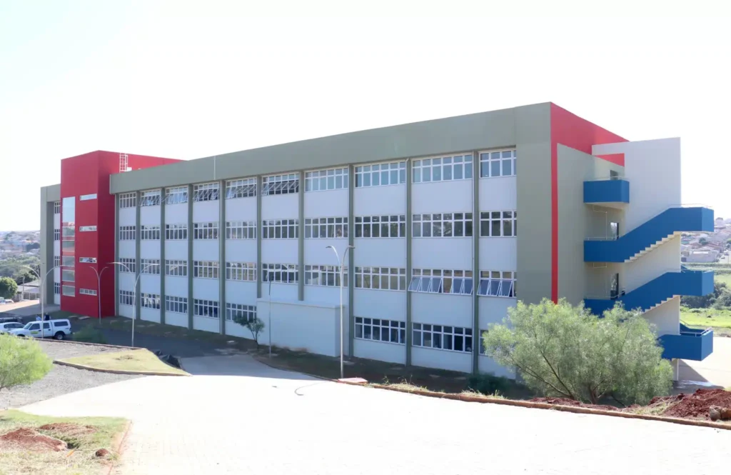 Ifpr londrina scaled 1 1024x665.webp.webp