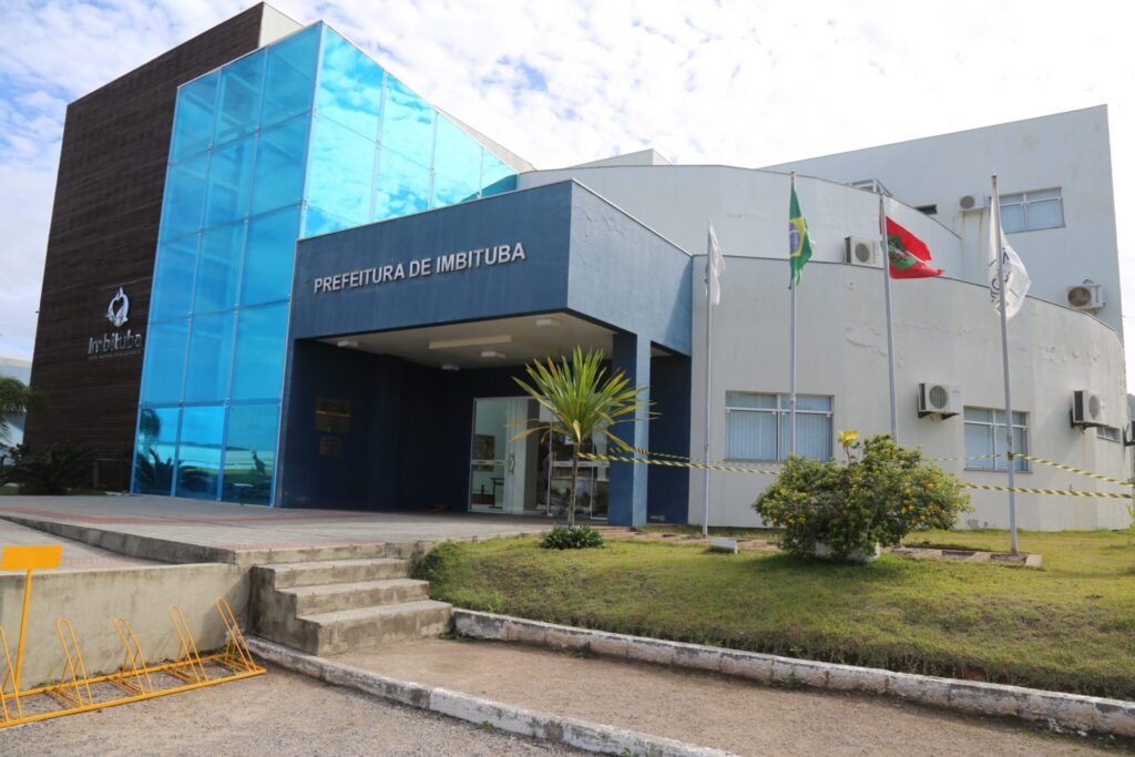 Prefeitura de imbituba sc scaled 1 1024x683.jpg