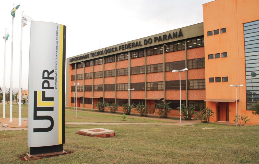 Gazeta do povo concurseiros utfpr1 900x569 1.jpg