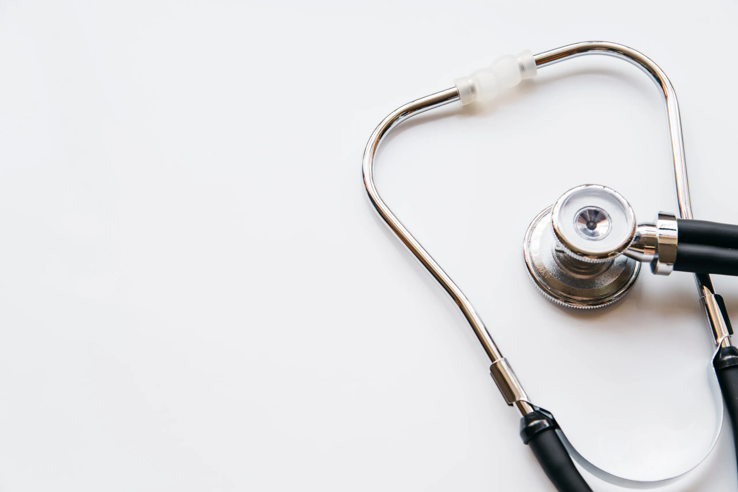 Ses sc abre vagas para medicos e enfermeiros em selecao 2025 scaled.webp.webp