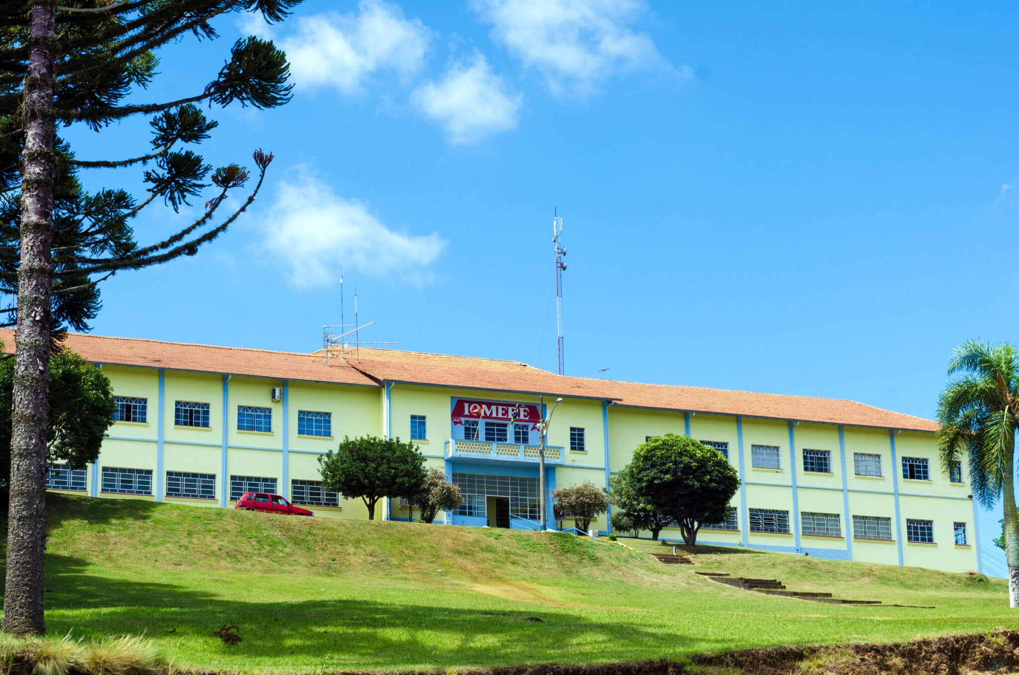Iomere scaled 1.jpg