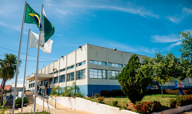 Prefeitura de Cruzeiro do Oeste PR.jpeg