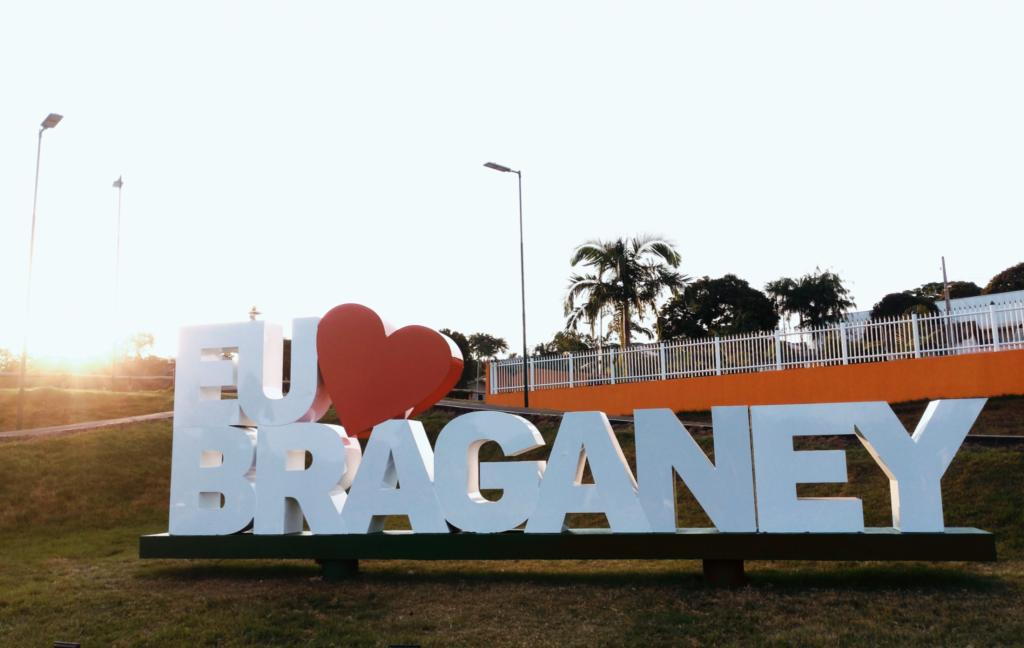 Amo braganey 1024x648.png