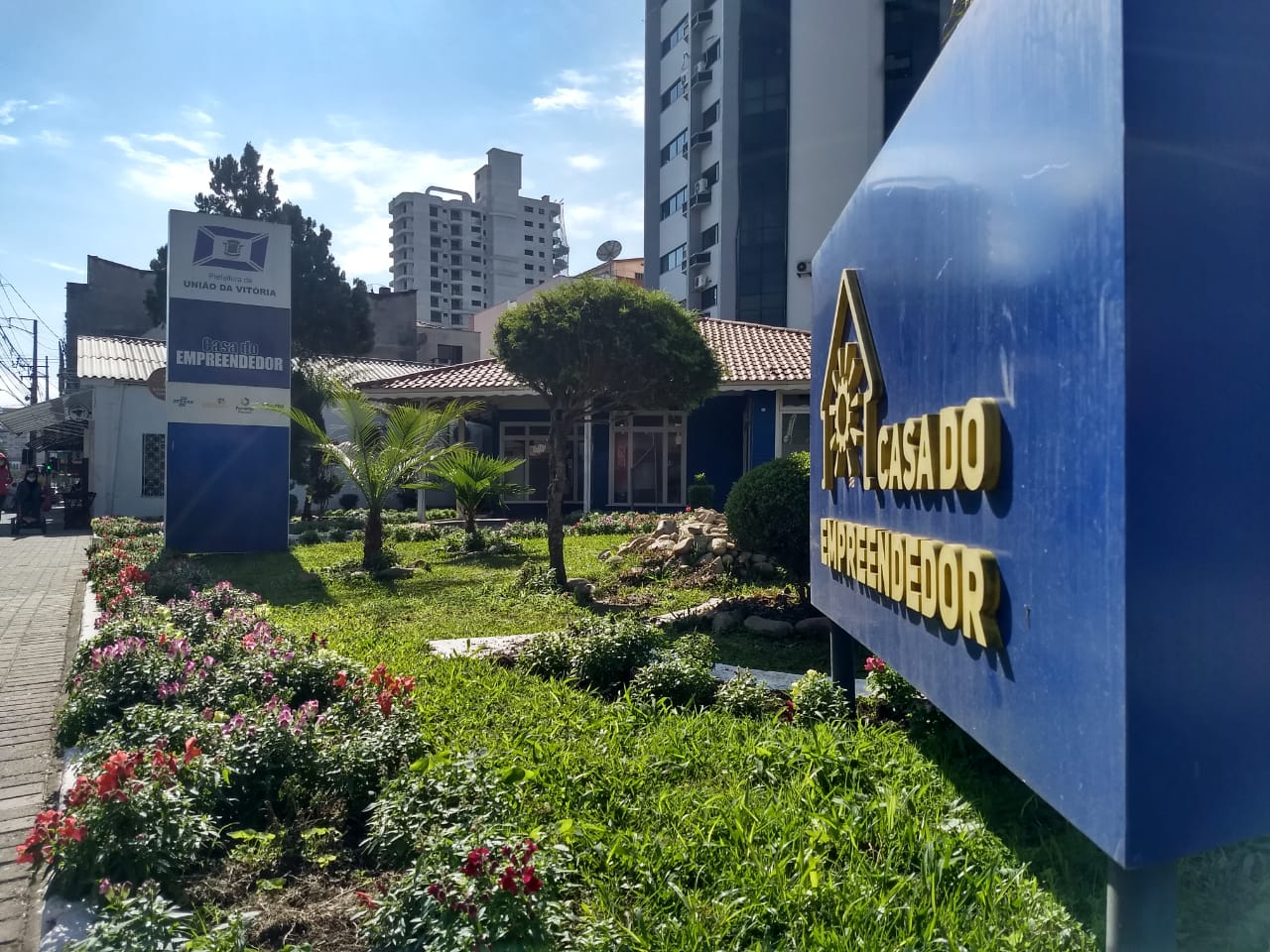 E9f17f3f 94f3 48b5 81d3 ac51568d1a71