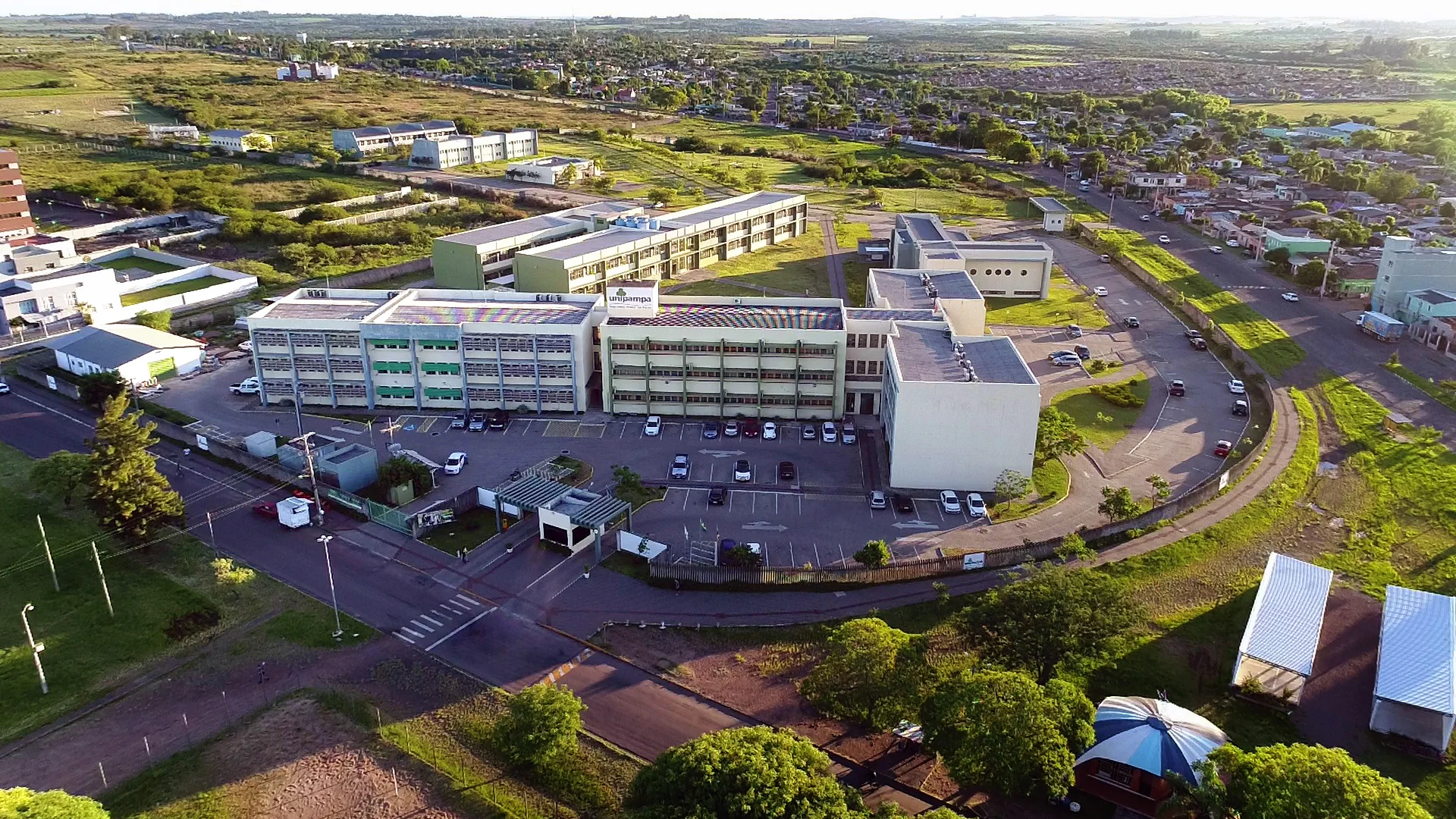 IFFar Campus Alegrete Abre Processo Seletivo para Professor Substituto de Educação Especial com Salário de Até R$ 8 Mil e Inscrições em Março de