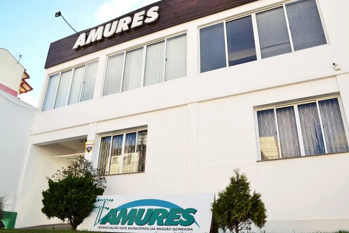 Processo Seletivo AMURES SC 2026: Vagas de Auxiliar e Motorista D na Serra Catarinense com Edital Aberto e Inscrições Gratuitas