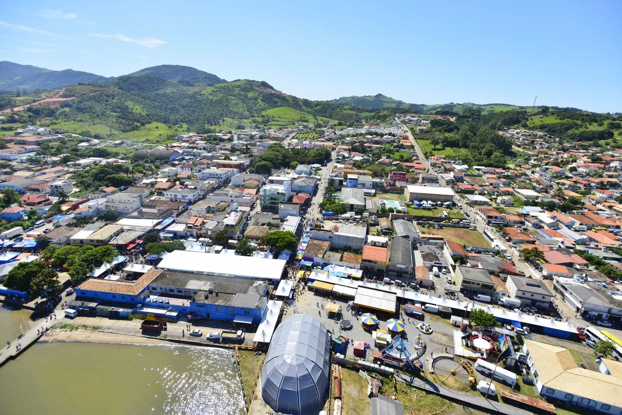 Processo Seletivo Imaruí SC 2026: Salários de até R$ 4.352,34 na Saúde para Mudar de Vida em Santa Catarina