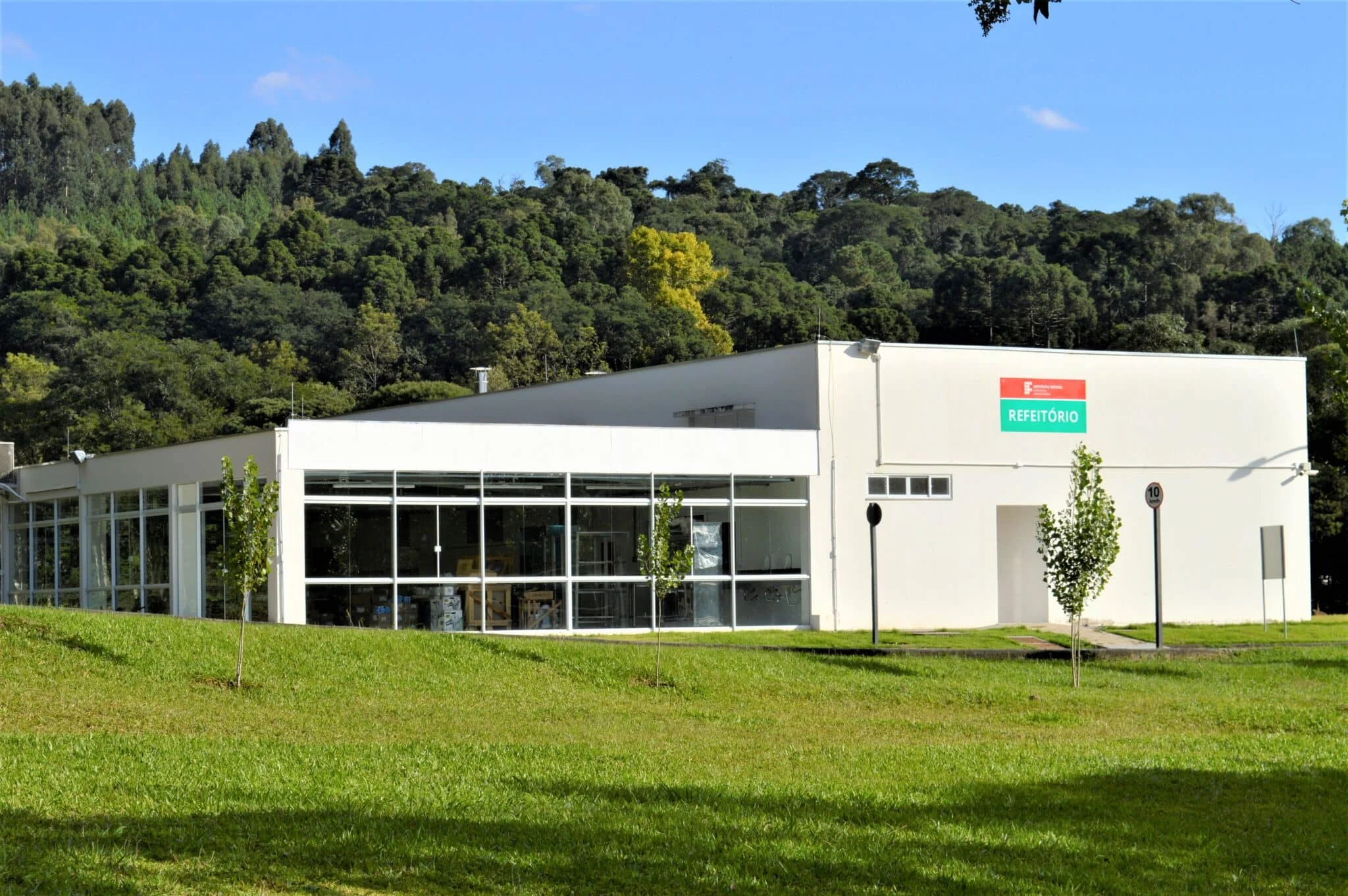 Processo Seletivo IFC Videira SC 2026: Vaga Imperdível para Professor Substituto de Educação Física com Ótimos Salários e Qualidade de Vida em Santa Catarina!