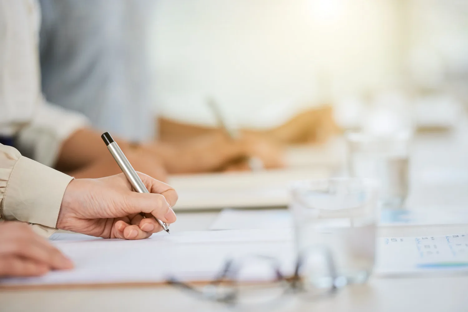 FAHECE/HEMOSC Florianópolis SC 2026: Vaga para Técnico de Edificações I com Salário de R$ 3 Mil e Benefícios Atraentes para Mudar de Vida em Santa Catarina