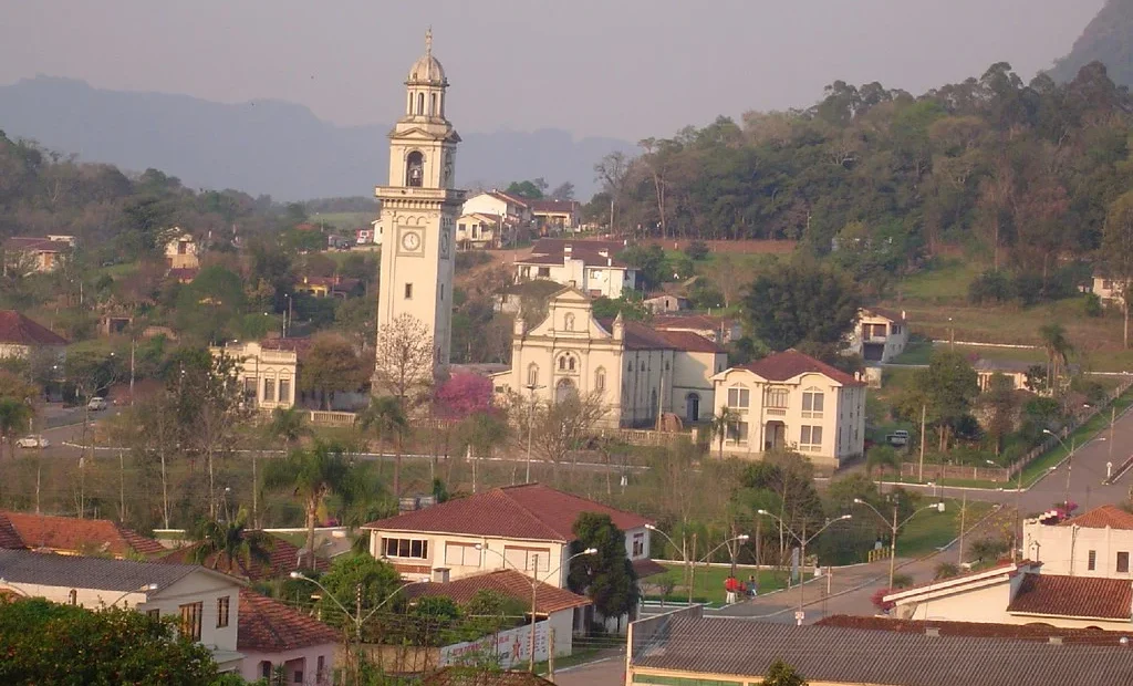 Concurso Ivorá RS 2026: Salário de R$ 1.395,22 para Oficineiro na Assistência Social - Inscreva-se Já!