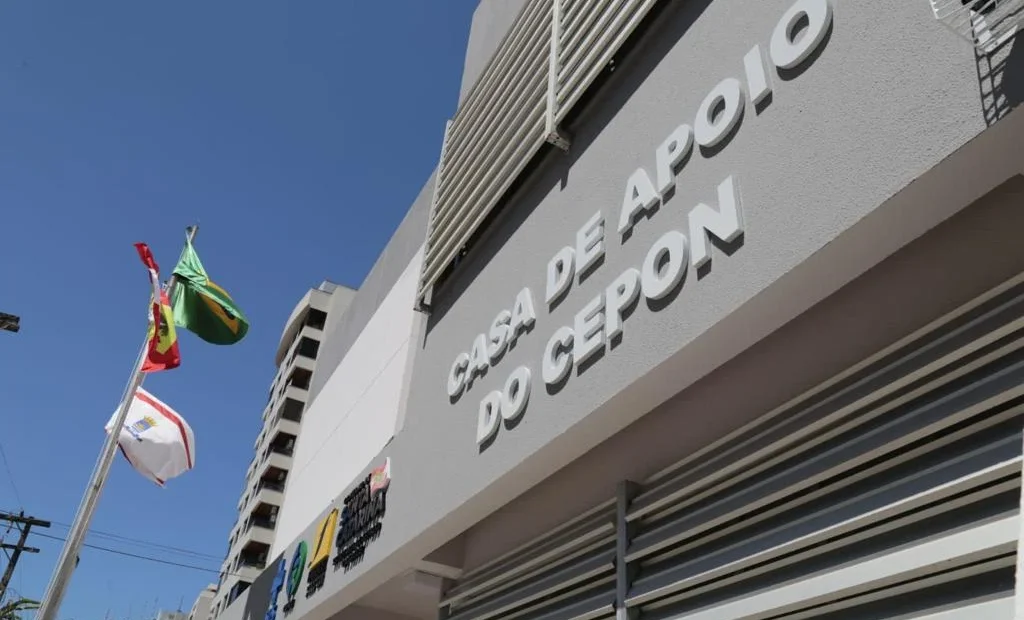 Fahece abre processo seletivo para Analista de Compras I no HEMOSC
